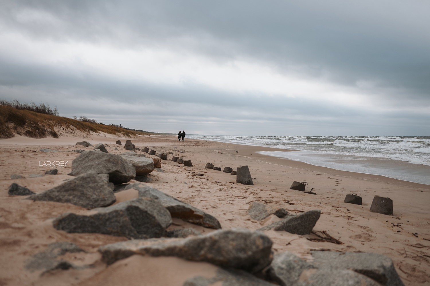 Strand von Darłowo bei starkem Wind